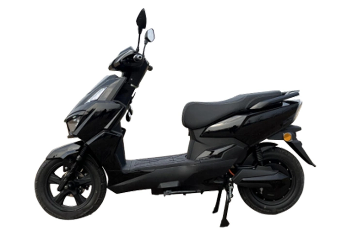 1500w-electric-motorcycle-for-adults-01-02.webp