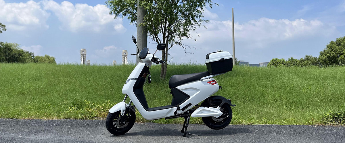 Pedal Powered Scooter Pedal Powered Scooter